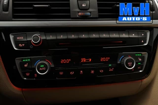 BMW 3 Serie BMW 3-serie 320i Centennial High Executive|LEER|LED|ORG.NL - afbeelding nr 9