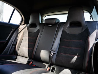 Mercedes-Benz A-Klasse Mercedes A-klasse a250e AMG|PANO|18''|CAMERA|ACC|SFEERV. - afbeelding nr 13