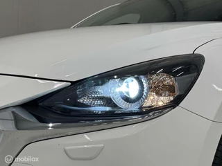 Mazda 2 Mazda 2 1.5 Skyactiv-G Luxury Automaat Navi Carplay PDC Cruise LED Stoelverwarming - afbeelding nr 38