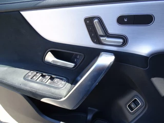 Mercedes-Benz CLA Mercedes CLA-klasse 250 4MATIC Premium - afbeelding nr 16