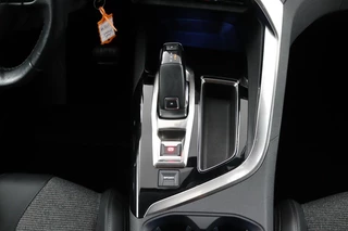 Peugeot 3008 Peugeot 3008 1.2 PureTech*AUTOMAAT*GT CRUISE*HAAK*ECC*NAVI*CAM* - afbeelding nr 19