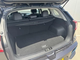Kia e-Niro Kia e-Niro ExecutiveLine 64 kWh|Navi|NL-Auto - afbeelding nr 18