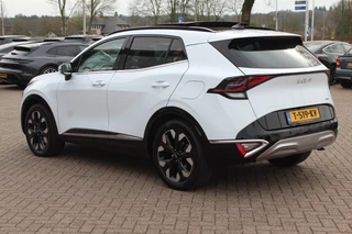Kia Sportage Kia Sportage 1.6 T-GDi Plug-in Hybrid AWD DynamicPlusLine / Trekhaak / Panoramadak / Camera / 19'' / Matrix LED / Keyless / Virtual Cockpit / Dodehoek / DAB / Stuurverwarming - afbeelding nr 3