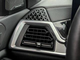 BMW X5 BMW X5 xDrive50e 490PK High Executive M-Sport | PANO | HARMAN KARDON | SKYLOUNGE | WARMTECOMFORT | LEDER | - afbeelding nr 73