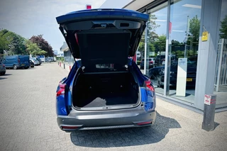 Citroën C5 X Citroën C5 X 1.2 130PK Business / CAMERA / CLIMA / APPLE + ANDROID - afbeelding nr 10