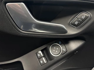 Ford Fiesta Ford Fiesta 1.1 Trend Airco, Navi, 5-deurs - afbeelding nr 12