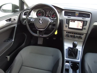 Volkswagen Golf NAVI / CLIMA / PDC / BLUETOOTH / CRUISE / DAB+ / NL-AUTO - afbeelding nr 18
