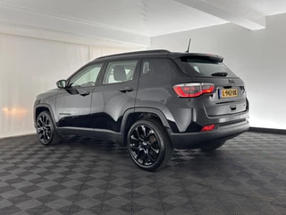 Jeep Compass Aut. *LEATHER-MICROFIBRE | NAVI-FULLMAP | KEYLESS | CAMERA | HEATED-SEATS | COMFORT-SEATS | DAB+ | ECC | LANE-ASSIST | PDC | CRUISE | 19''ALU* - afbeelding nr 4