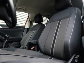 Volkswagen T-Roc Volkswagen T-Roc 1.5 TSI Sport CarPlay Camera Cruise - afbeelding nr 19