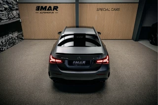 Mercedes-Benz A-Klasse Mercedes-Benz A-Klasse AMG 35 4MATIC Premium Plus Vol uitgevoerde A35 Limo - afbeelding nr 9