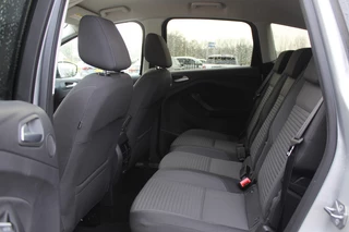 Ford C-MAX Ford C-MAX 1.0 Titanium / Trekhaak / Navigatie / Parkeerhulp V+A / 17'' / Stuur + Stoelverwarming / Elektr. achterklep / Getint glas / Cruise Control - afbeelding nr 11
