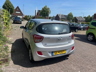 Hyundai i10 Hyundai i10 1.0i i-Motion Comfort Airco 5 PERS! - afbeelding nr 5