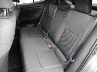 Toyota Yaris Cross Toyota Yaris Cross 1.5 Hybr 115 Active / Winter pack / Safety pack / Camera - afbeelding nr 6