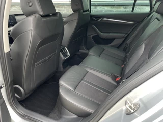 Škoda Octavia | Head-Up | Carplay | LED | Camera | Memory | Navi | Sfeerverl. - afbeelding nr 10