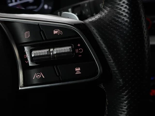 Kia Ceed Kia Ceed 1.5 T-GDi GT-Line | Panoramadak |  Stoel & stuurverwarming | Adaptive cruise | Trekhaak | Leder/Alcantara | Carplay | Camera | Digital Cockpit | Full LED - afbeelding nr 18