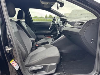 Volkswagen Polo Volkswagen Polo 1.0 TSI Highline Business (3x) R-Line AppleCarPlay/ AndroidAuto/ Adaptieve Cruise Control/ 'Sport Select' onderstel/ 17