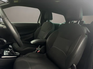 Citroën DS3 Citroën DS3 1.2 PureTech So Chic 2016 WIT | Airco | Display | Benzine - afbeelding nr 18