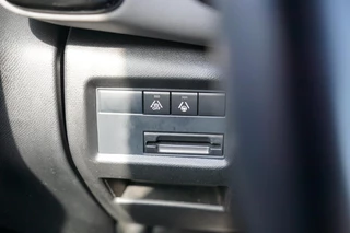 Citroën C5 Aircross Citroen C5 Aircross 1.2 PureTech 130pk Business Plus Automaat - Gris Platinium - Leder/Carplay/Trkhk - afbeelding nr 35