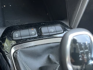 Opel Corsa Opel Corsa 1.2 Edition # Rijklaar # Navigatie | Parkeersensoren | armsteun - afbeelding nr 19