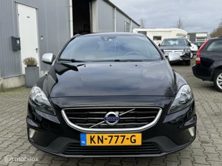 Volvo V40 Volvo V40 2.0 D3 R-Design 2016 Automaat Zeer netjes - afbeelding nr 6