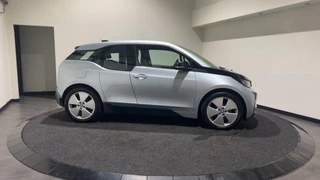 BMW i3 | Navigatiesysteem Business | Parkeersensor achter | SoH ( batterijtest ) 82 % score! - afbeelding nr 3