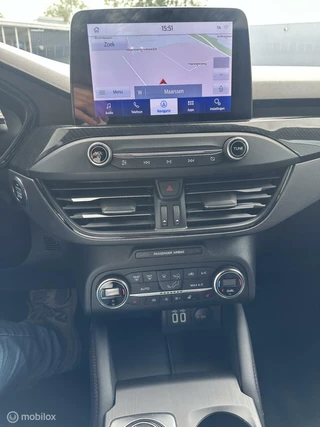 Ford Focus Ford Focus 1.5 EcoBoost ST LINE - afbeelding nr 6