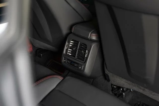 Audi e-tron GT Audi e-tron GT RS 598 pk I NP 186k I Carbon I RS design rood - afbeelding nr 33