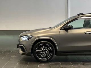 Mercedes-Benz GLA Mercedes GLA-klasse 180 AMG Line | Full | 360 Camera | Memory | Pano | Designo Matt Grey | Trekhaak | - afbeelding nr 16