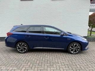 Toyota Auris Toyota Auris Touring Sports 1.8 Hybrid Panorama dak! - afbeelding nr 2
