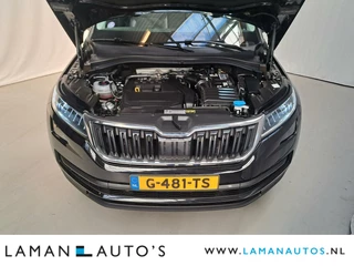 Škoda Kodiaq Skoda Kodiaq 1.5 TSI 150pk DSG Limited Business Edition 7P Aut. | Panorama Open dak Leder/Alcantara CarPlay Trekhaak Canton ECC Navi LED ACC 19