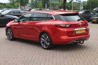 Renault Mégane Estate Renault Mégane Estate 1.2 TCe GT-Line / Trekhaak / Camera / Bose / Keyless / 17'' / Navigatie / Getint glas / Dodehoek / DAB / Cruise Control - afbeelding nr 3
