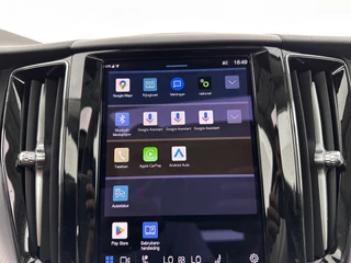 Volvo XC60 Volvo XC60 2.0 T6 Plug-in Hybrid AWD Inscription Expression (INCL-BTW)  AUT. *PANO | LUXURY-LEATHER | FULL-LED | HEATED-SPORTSEATS | NAVI-FULLMAP | CAMERA | PDC | ADAPT.CRUISE | CARPLAY | DIGI-COCKPIT | BLIS | SIPS | KEYLESS | 18