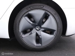 Tesla Model 3 Tesla Model 3 Standard RWD Plus 60 kWh - afbeelding nr 4