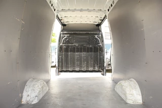 Iveco Daily Automaat | Adap. Cruise| L + R Schuifdeur | 3500kg trekgew. | Gev. Stoel | Camera | Navi | Clima | Lease 537,- p/m - afbeelding nr 9
