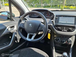 Peugeot 2008 PEUGEOT 2008 1.2 PURETECH BLEU LION AUTOMAAT/ 1e Eigenaar / Panoramadak / - afbeelding nr 15
