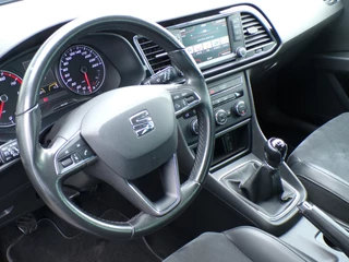 SEAT Leon SEAT Leon ST 1.0 EcoTSI Style Connect, Trekhaak / LED / Camera + Sensoren / Carplay + Android Auto / Climate control - afbeelding nr 4