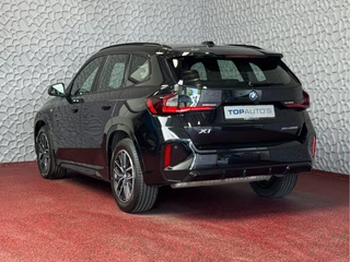 BMW X1 BMW X1 XDRIVE 25E M-SPORT LED ELEK.KLEP NAVI STOELVERW M-SHADOW LINE CARPLAY/ANDROID ZWARTE.HEMEL PHEV PLUG IN HYBRID AWD 4X4 4WD - afbeelding nr 2