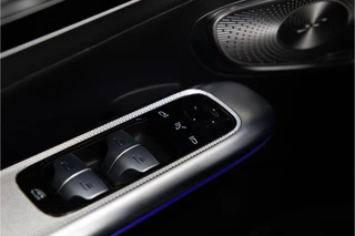 Mercedes-Benz GLC Mercedes-Benz GLC 300e 4MATIC AMG Premium Plus, Pano, Massage, Burmester, Head-Up, Nightpakket - afbeelding nr 40