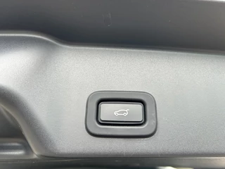 Land Rover Range Rover Evoque Land Rover Range Rover Evoque 1.5 P300e AWD R-Dynamic Panodak - afbeelding nr 22