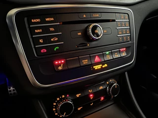 Mercedes-Benz GLA Mercedes GLA-klasse 180 AMG Night Edition Pano Sfeer NAP - afbeelding nr 46