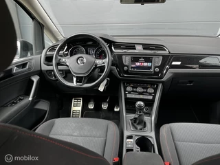 Volkswagen Touran Volkswagen Touran 1.2 TSI Comfortline  NAVI/CRUISE/PDC/STOELVER - afbeelding nr 10