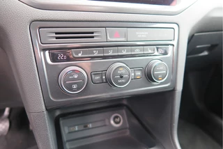 Volkswagen Golf Sportsvan Cruise-control,PDC, LMV,Achteruitrijcamera ,Stoelverwarming, Navigatie . etc. . - afbeelding nr 57