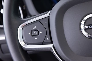 Volvo XC60 Volvo XC60 2.0 T6 Plug-in hybrid AWD Core Bright | PANORAMADAK ✅ 1e Eigenaar - afbeelding nr 18