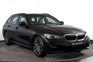 BMW 3 Serie BMW 3 Serie Touring 330e 292 PK xDrive High Executive M-Sport - Automaat | Dig. Cockpit | Cruise | Stoelverw. | PDC | 360 Camera | NAV + App. Connect | ECC | Elek. Klep | DAB | LM 18