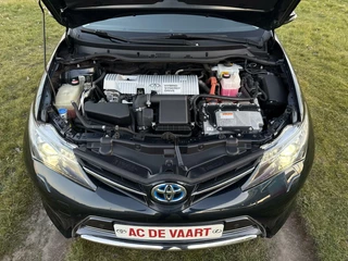 Toyota Auris Toyota Auris 1.8 Hybrid Lease - NAVI/XENON/PANODAK/CAM/NAP - afbeelding nr 9