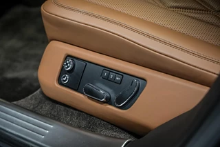 Bentley Flying Spur Bentley Flying Spur 4.0 V8|Massage V+A|ACC|Multimedia achter - afbeelding nr 17