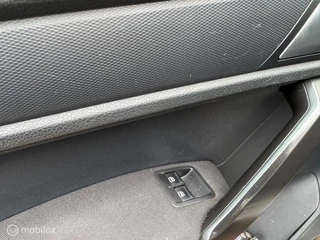 Volkswagen Caddy Volkswagen Caddy Maxi 2.0 TDI Trendline 5p Navigatie Airco LM Velgen - afbeelding nr 18