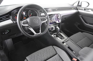 Volkswagen Passat Volkswagen Passat Variant 1.5 TSI DSG *1ste eigenaar*Navigatie*Park assist* - afbeelding nr 21