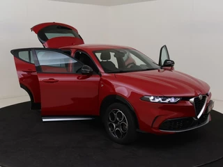 Alfa Romeo Tonale Alfa Romeo Tonale 1.3T Plug-in Hybrid 280pk (PHEV) Ti | Navi | Adapt. Cruise - afbeelding nr 26