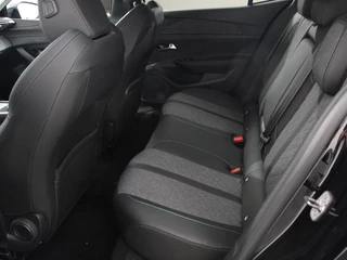 Peugeot 408 Peugeot 408 1.2 PureTech Allure 130 Automaat | Navigatie | Apple Carplay/Android Auto | Climate Control | Cruise Control | Virtual cockpit | PDC VA + Camera | Full LED  | LM Velgen - afbeelding nr 10